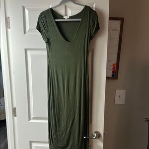 Elegant Green Women's Dress
